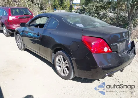 2010 Nissan Altima 2.5 S z USA, uszkodzony, nr VIN 1N4AL2EP0AC190658